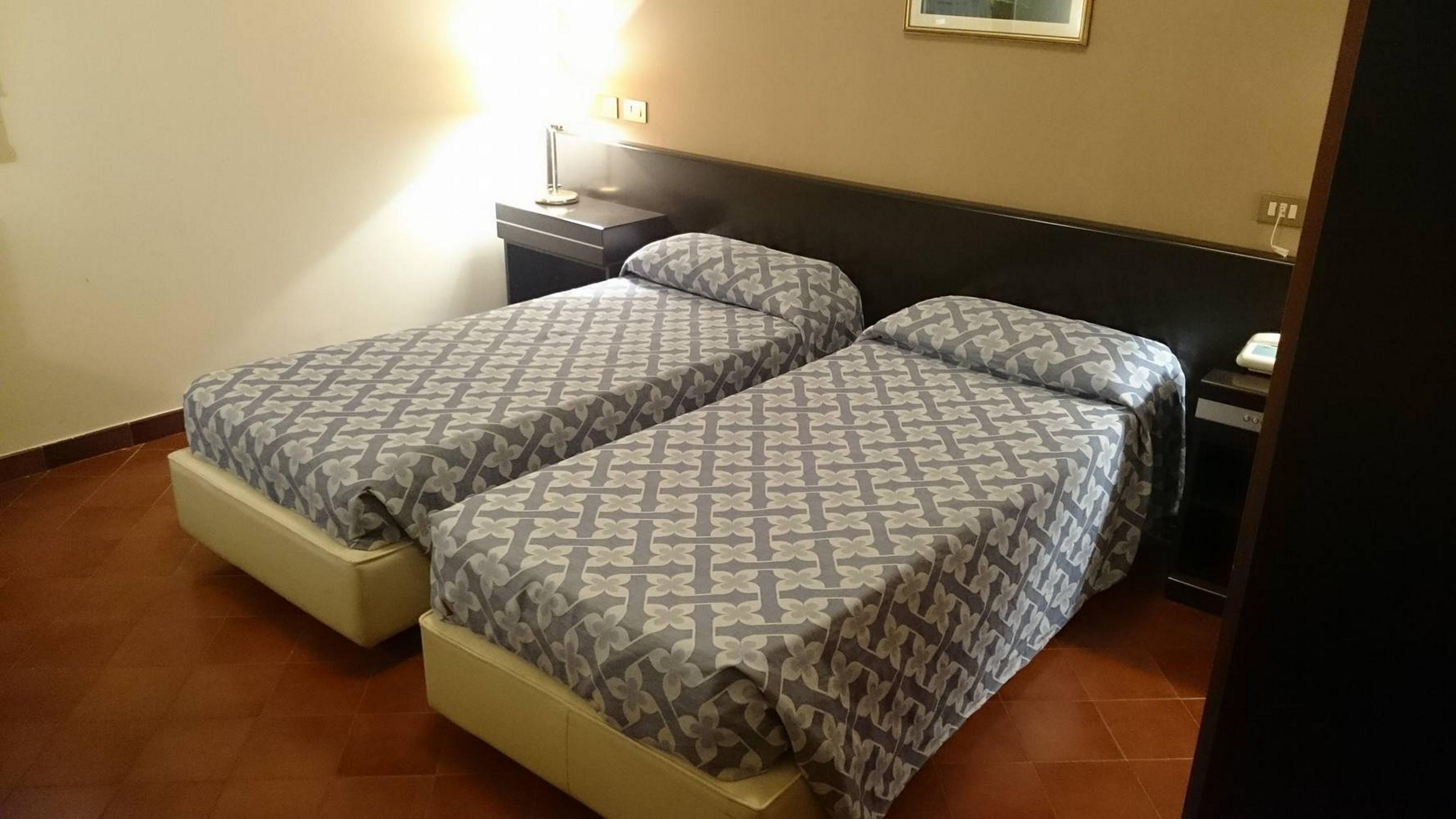Crisol Europa 3*