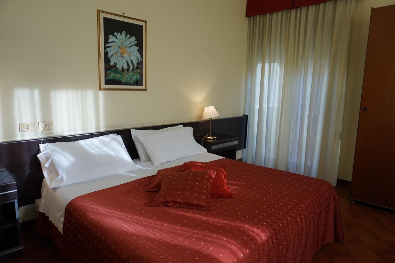 Crisol Europa 3*